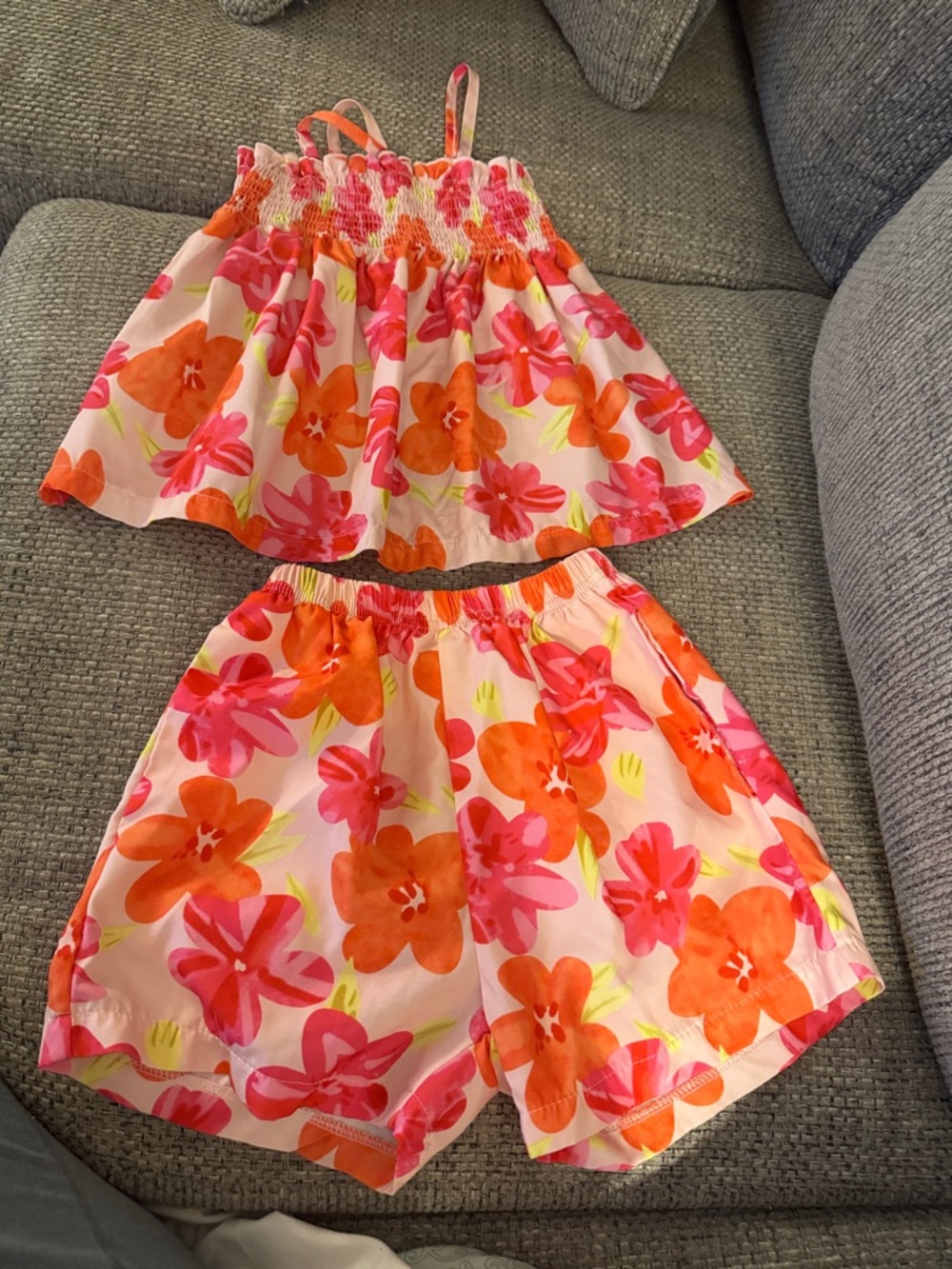 NWOT Girls Pink & Orange Floral Shorts Set - Lightweight Summer Two-Piece Size 5